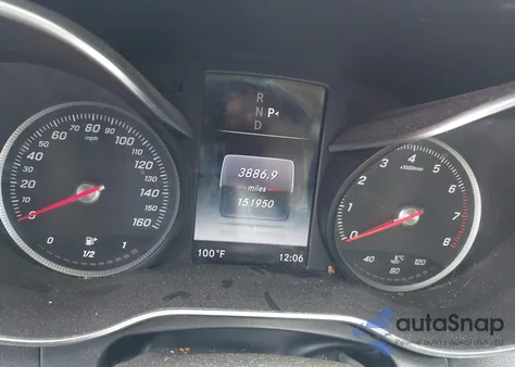 2016 Mercedes-Benz C 300 4Matic/Luxury 4Matic/Sport 4Matic из США, поврежденный, VIN 55SWF4KB7GU100119